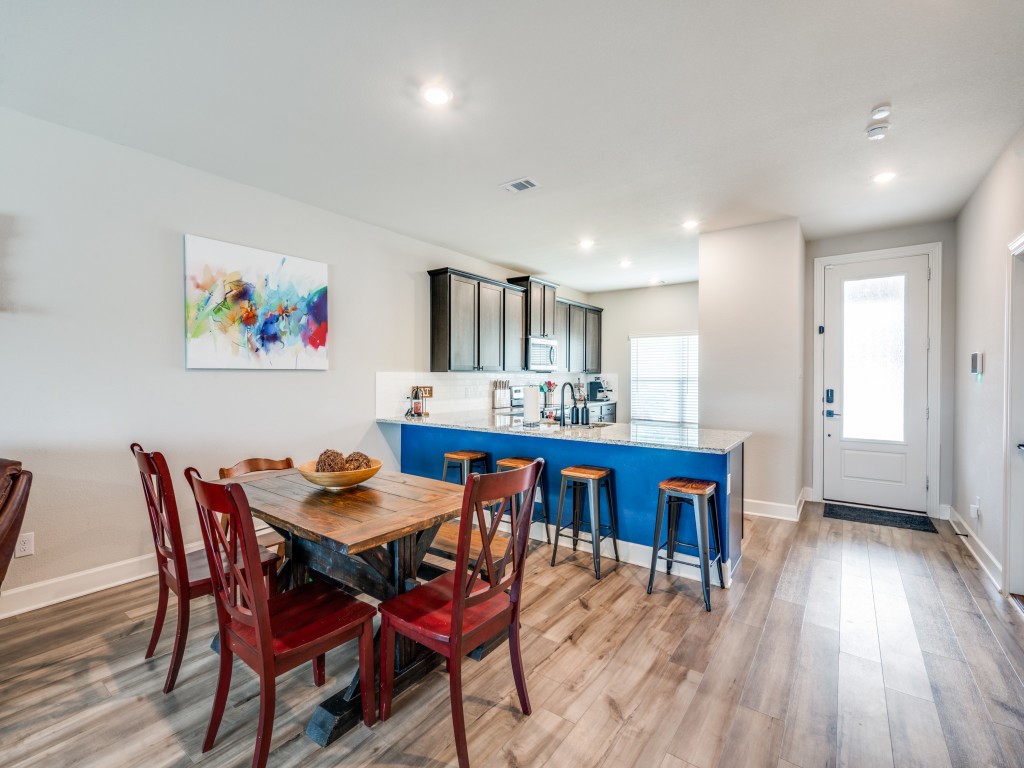 200 Ridgeland Oaks Drive