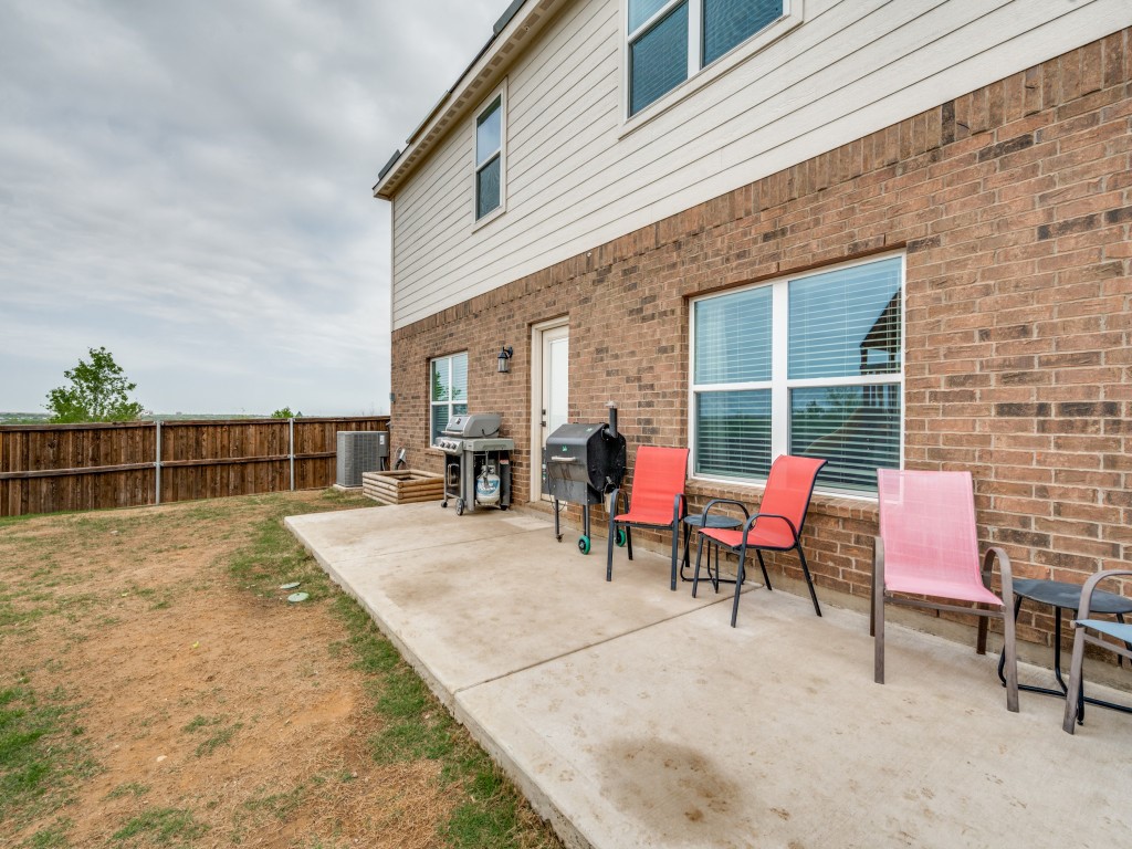 200 Ridgeland Oaks Drive