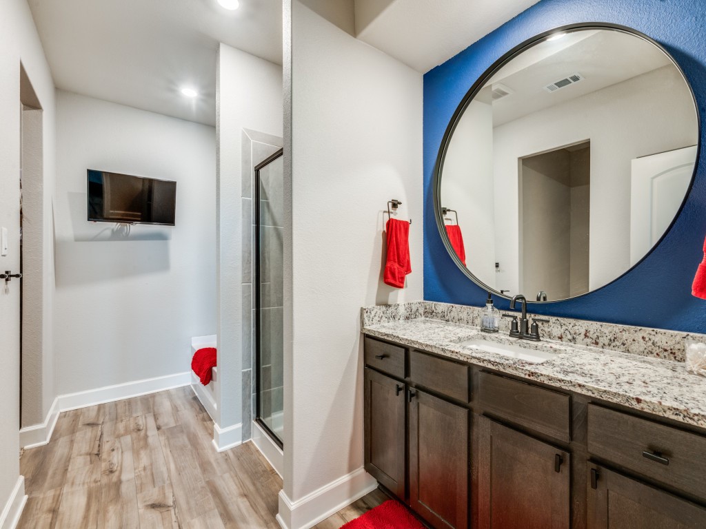 200 Ridgeland Oaks Drive