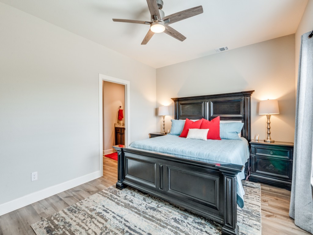 200 Ridgeland Oaks Drive