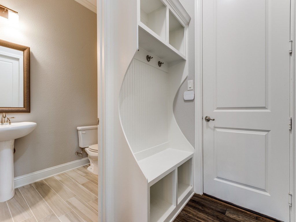 3051 Kennington Drive