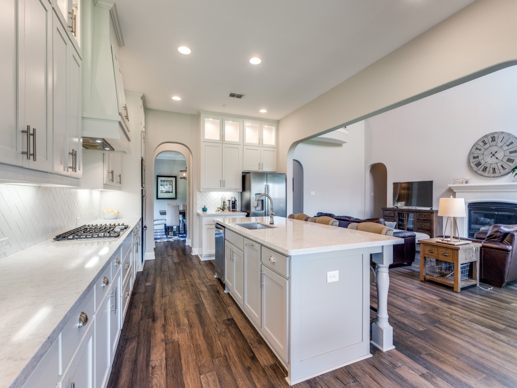 3051 Kennington Drive