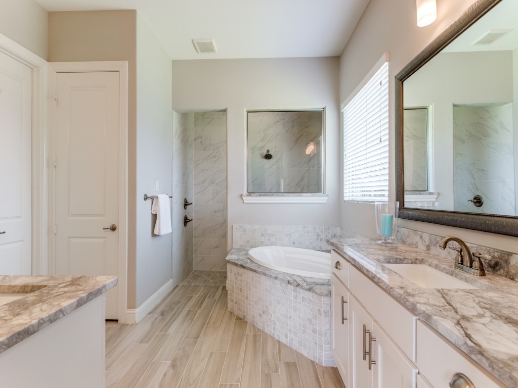 3051 Kennington Drive