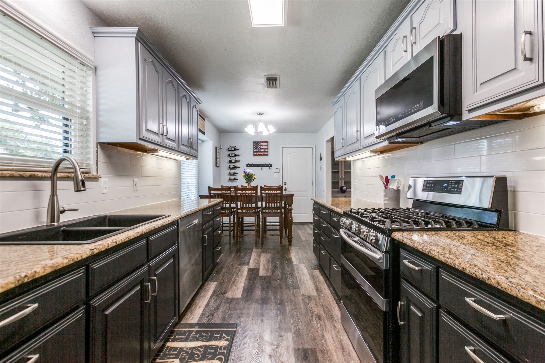 2720 Daybreak Drive