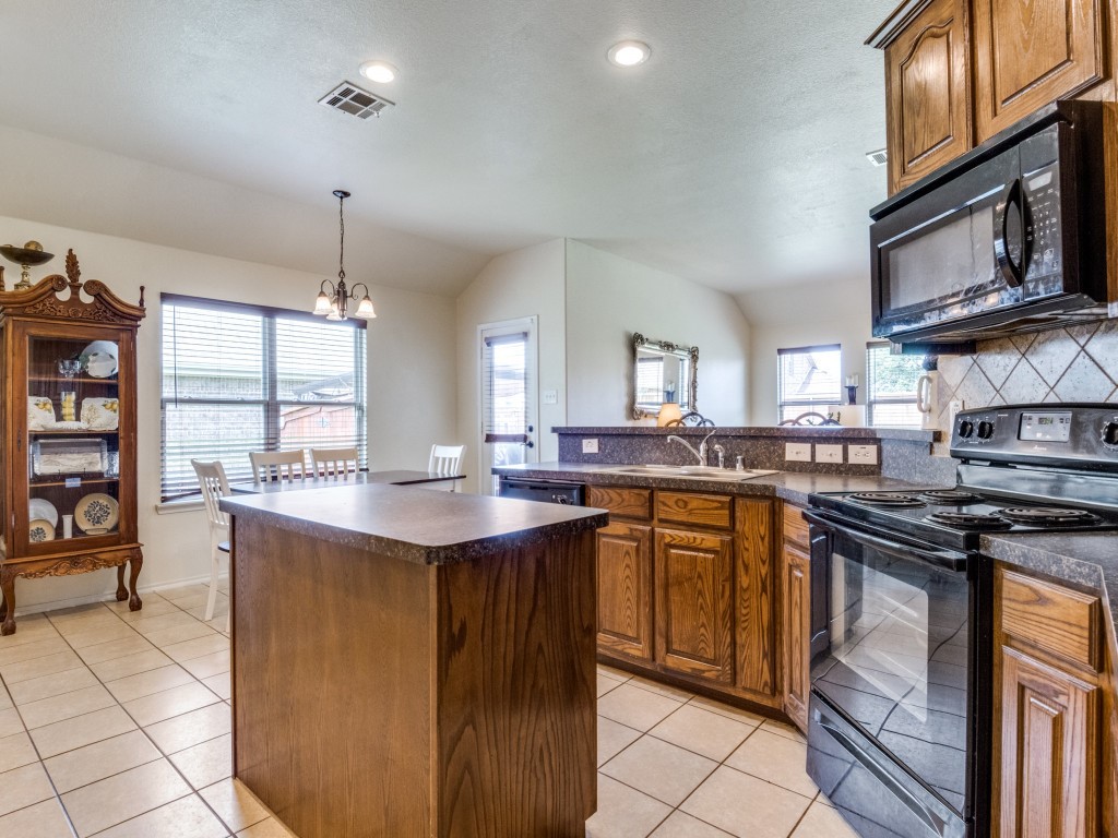 1071 Shepard Lane