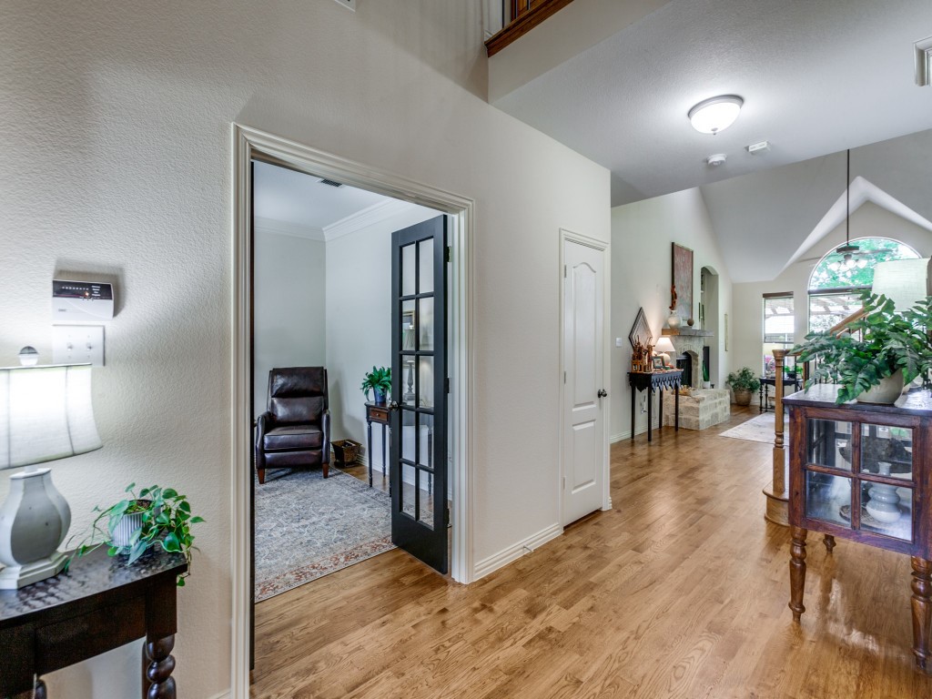 5246 Shoshone Drive