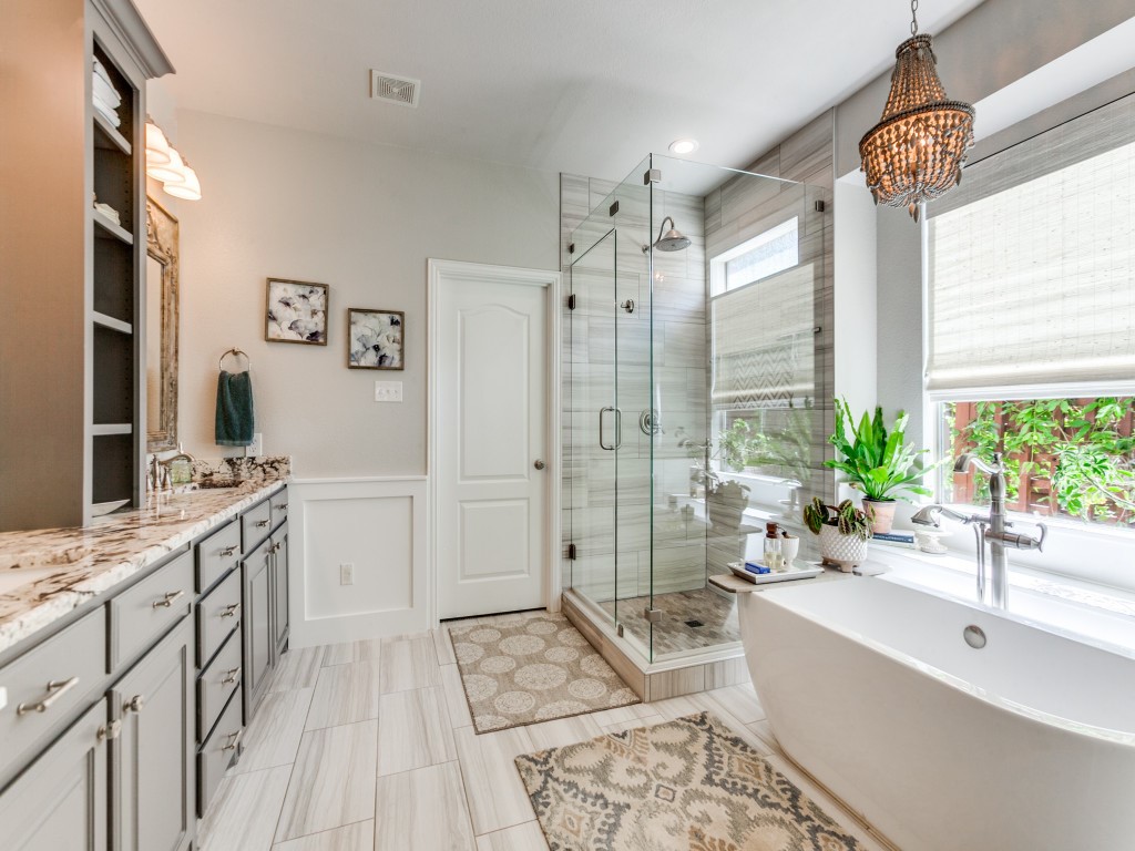 5246 Shoshone Drive