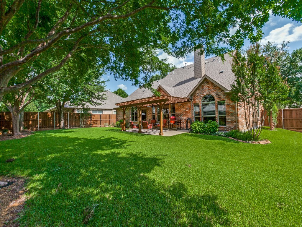 5246 Shoshone Drive