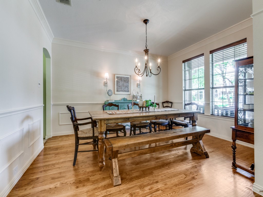 5246 Shoshone Drive