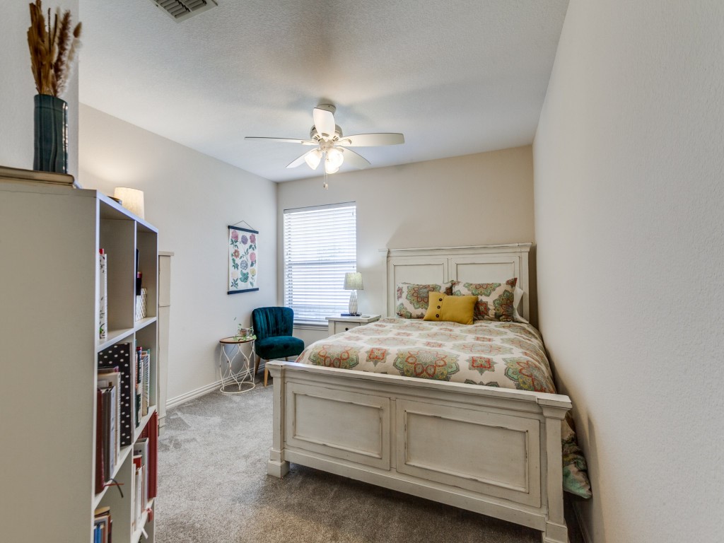 5246 Shoshone Drive