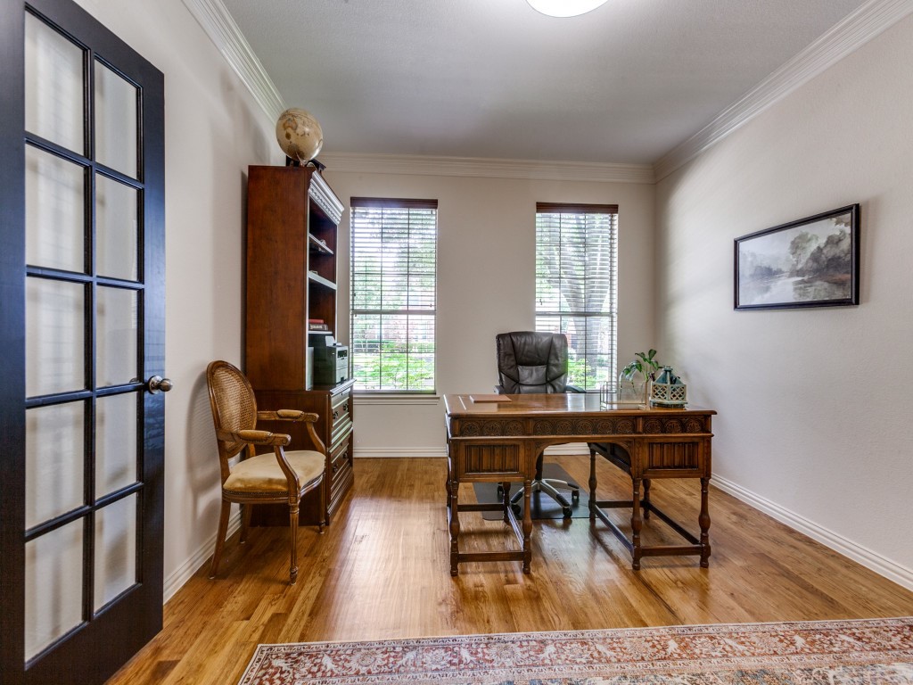 5246 Shoshone Drive