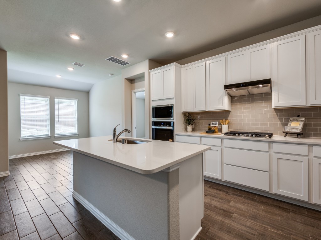 3925 Jasper Lane