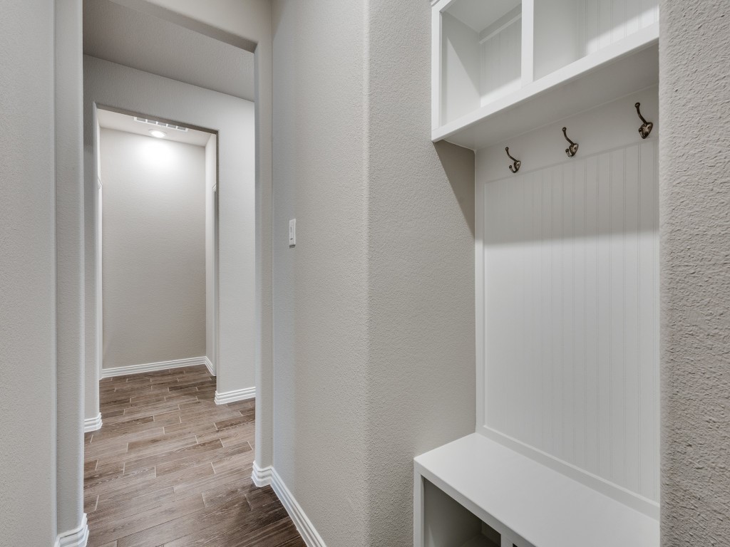 3925 Jasper Lane