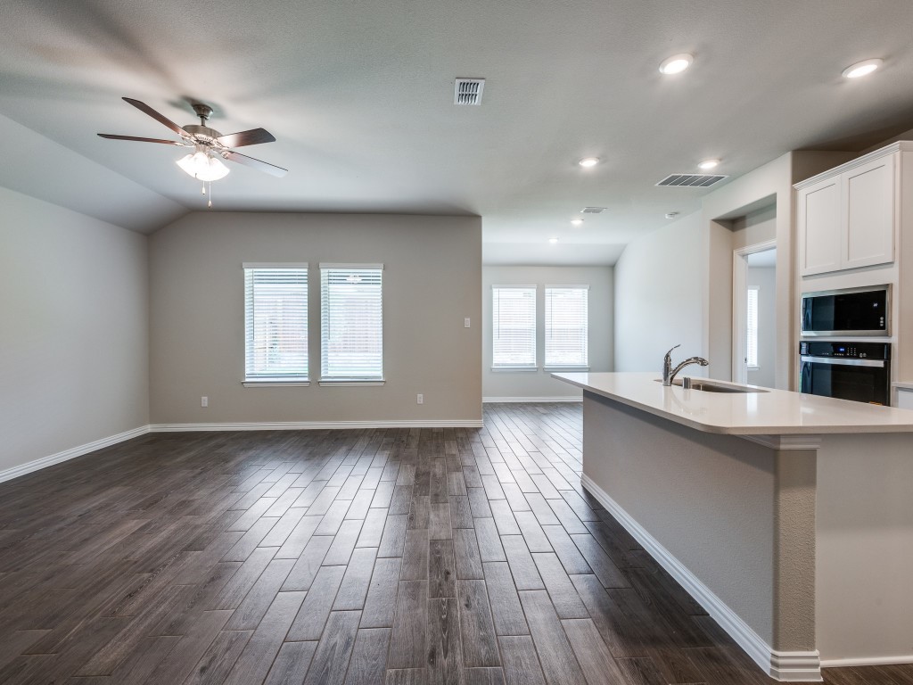 3925 Jasper Lane