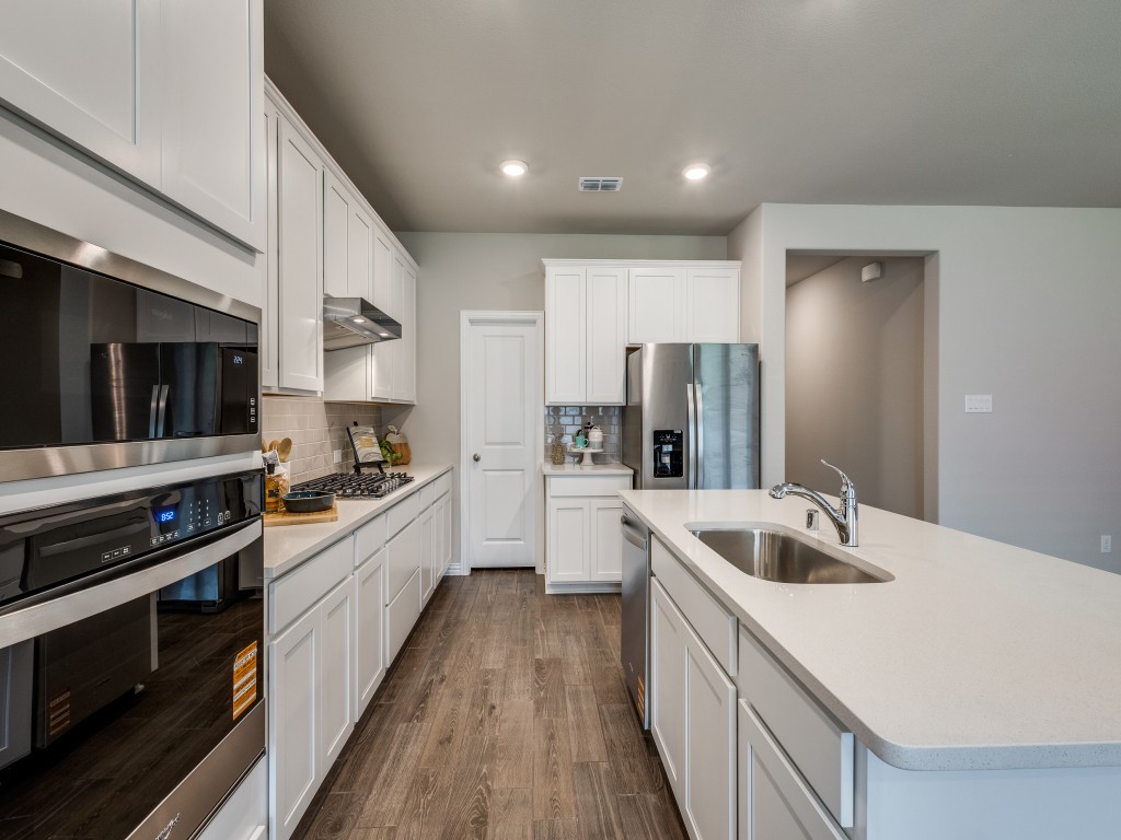 3925 Jasper Lane