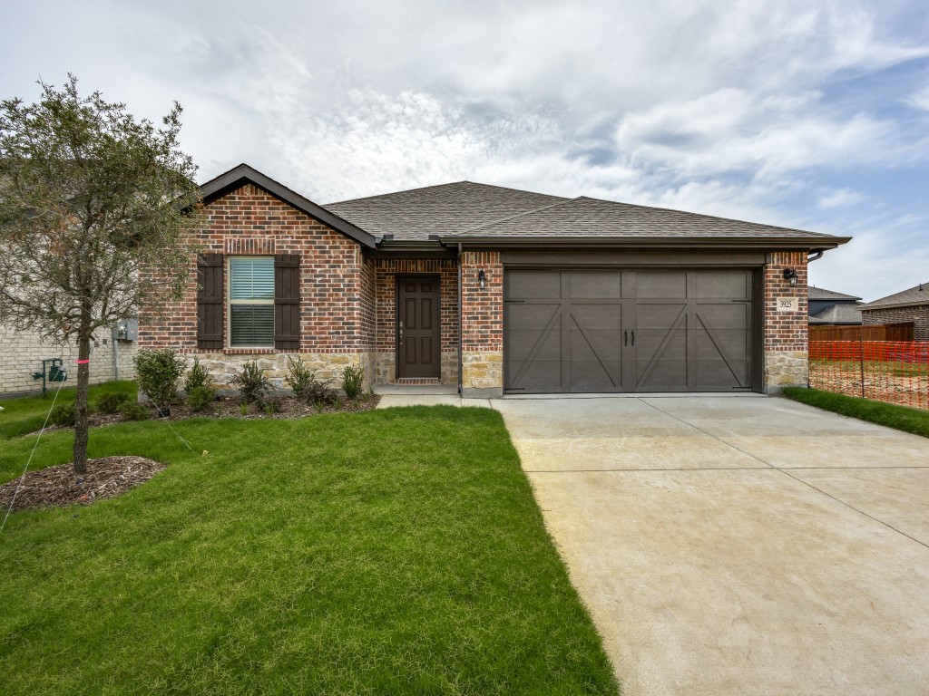 3925 Jasper Lane