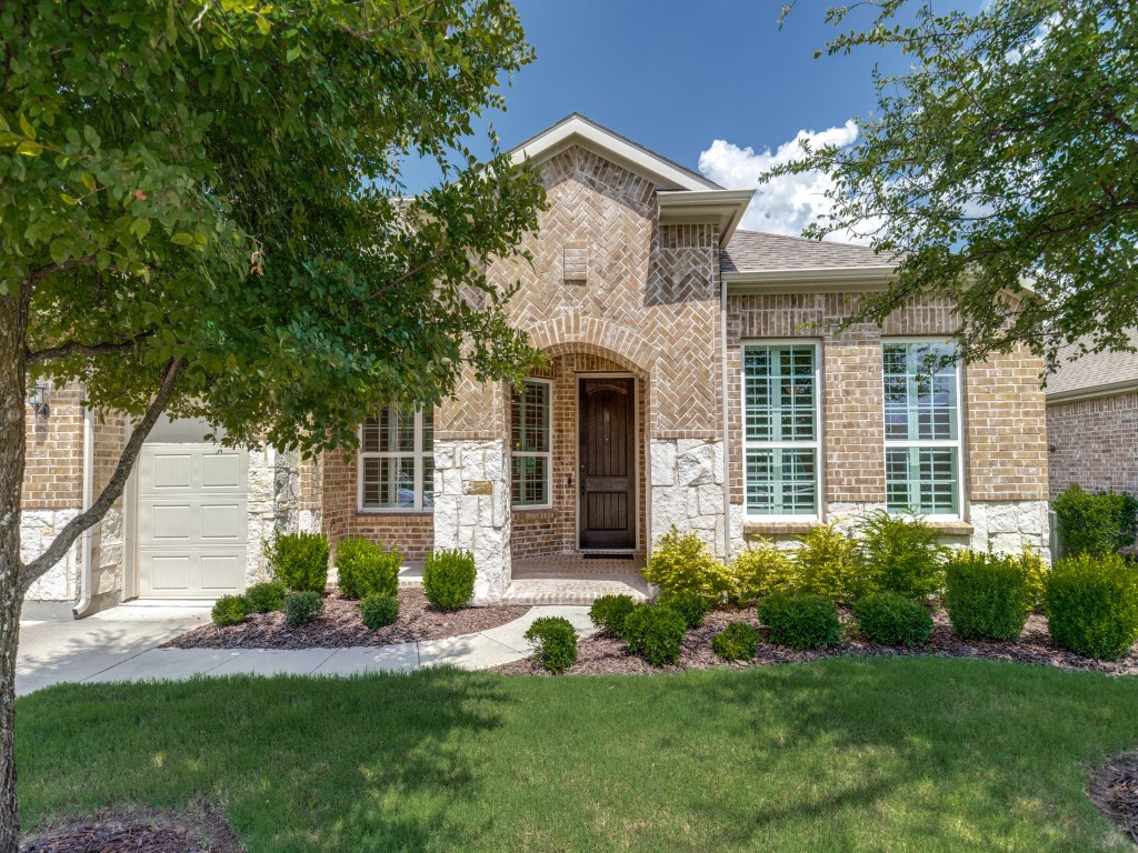 6544 Catalina Lane