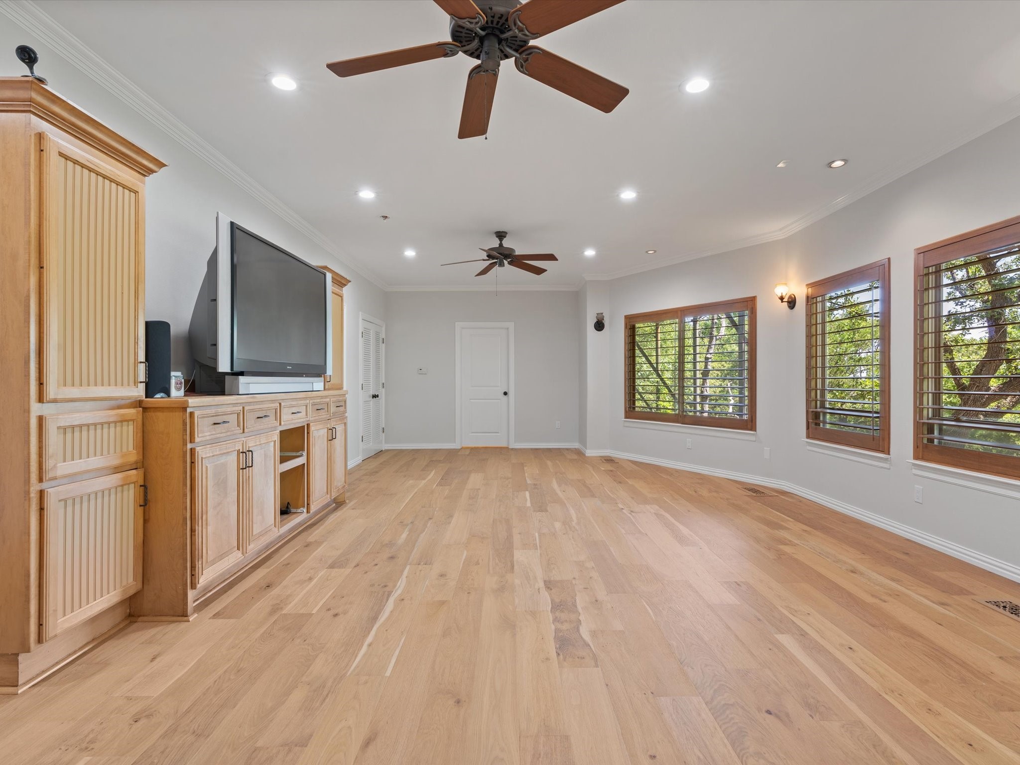 216 Walnut Lane