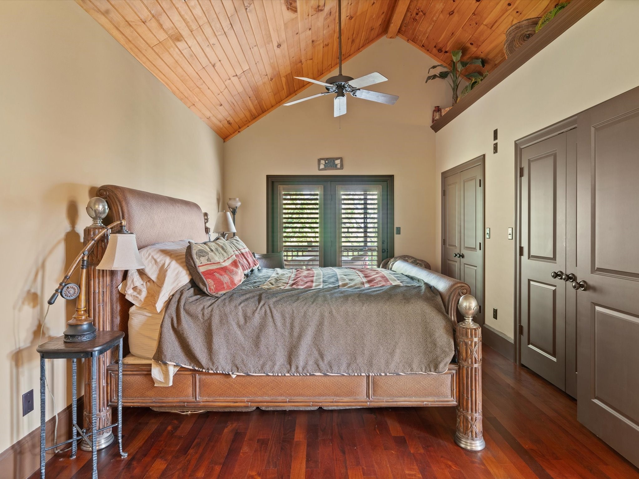 216 Walnut Lane