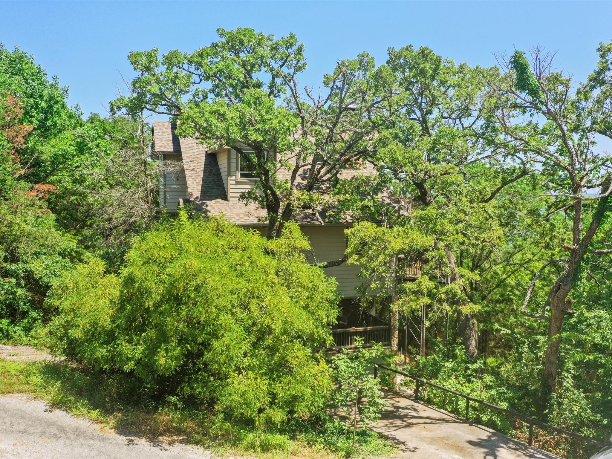 216 Walnut Lane