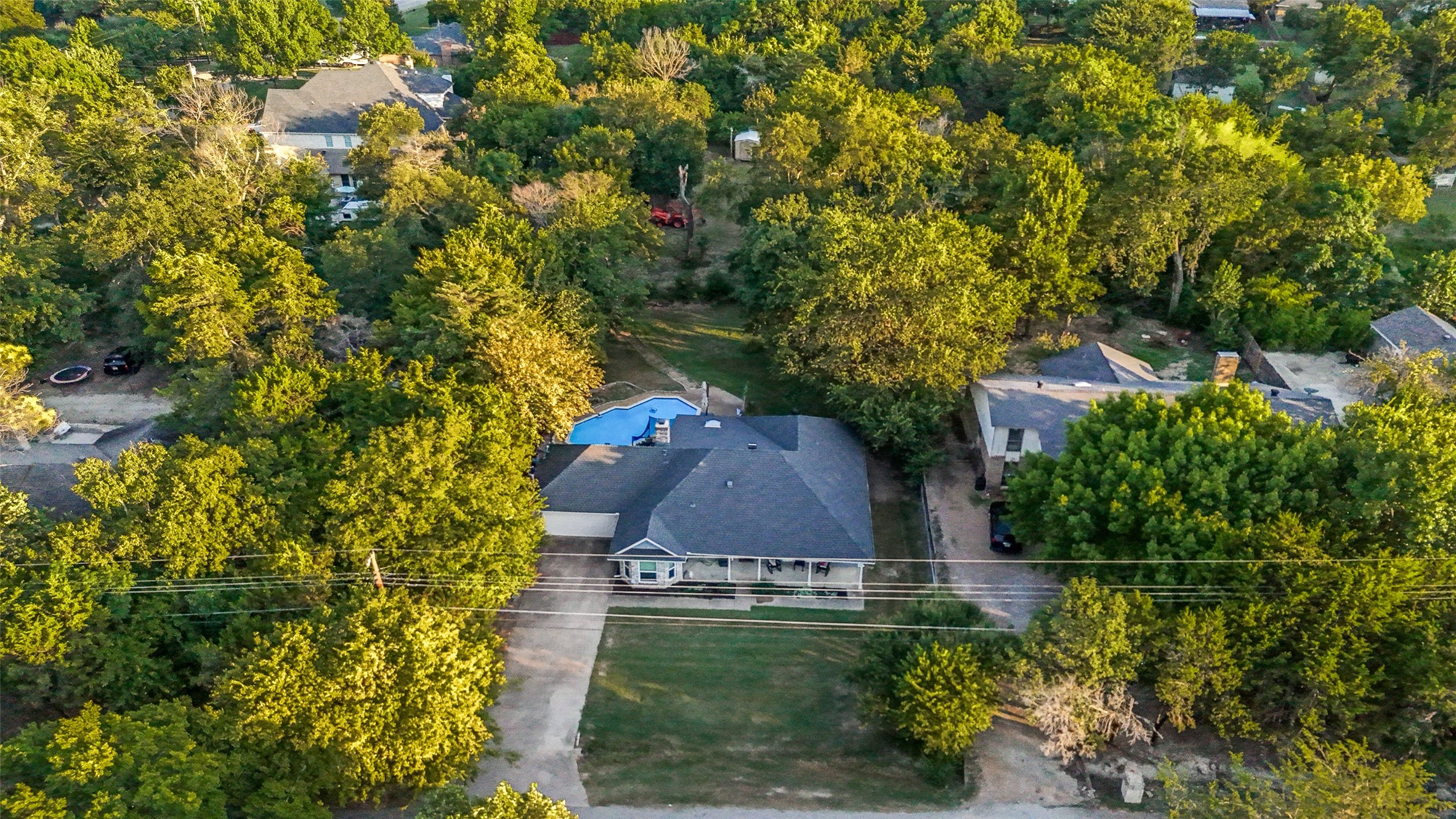 1204 Los Altos Lane