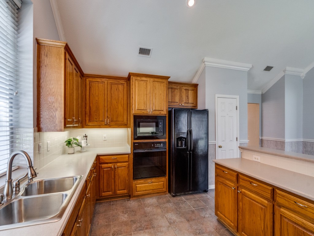 3737 Hearst Castle Way