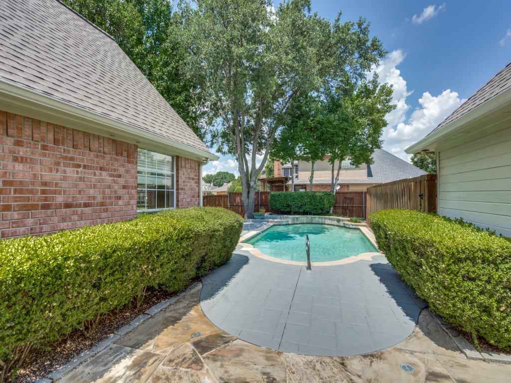 3737 Hearst Castle Way