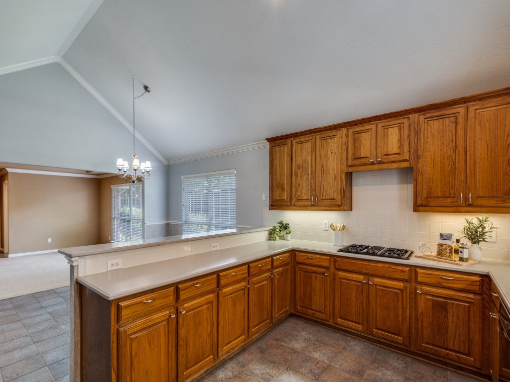 3737 Hearst Castle Way