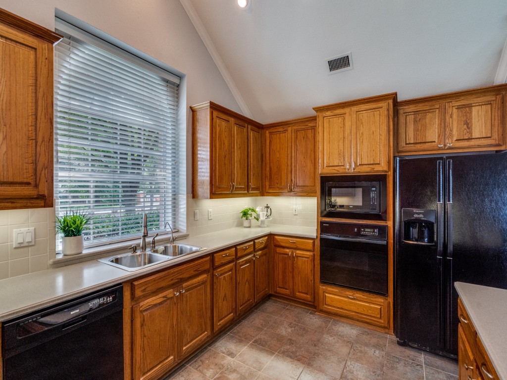 3737 Hearst Castle Way