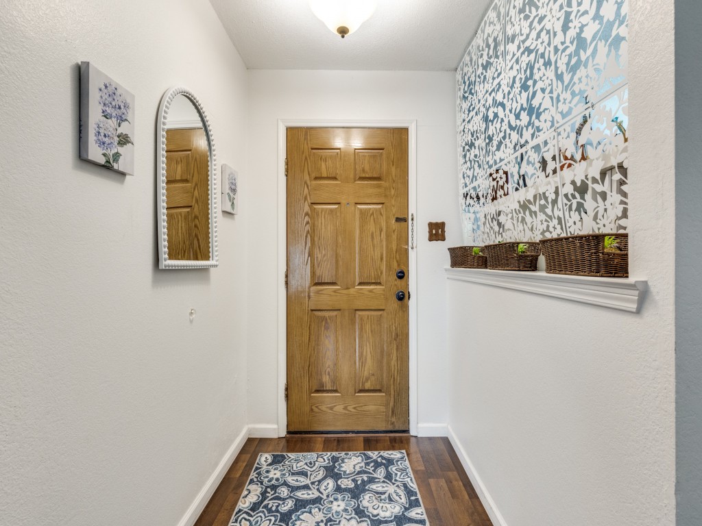 7012 Autumn Lane