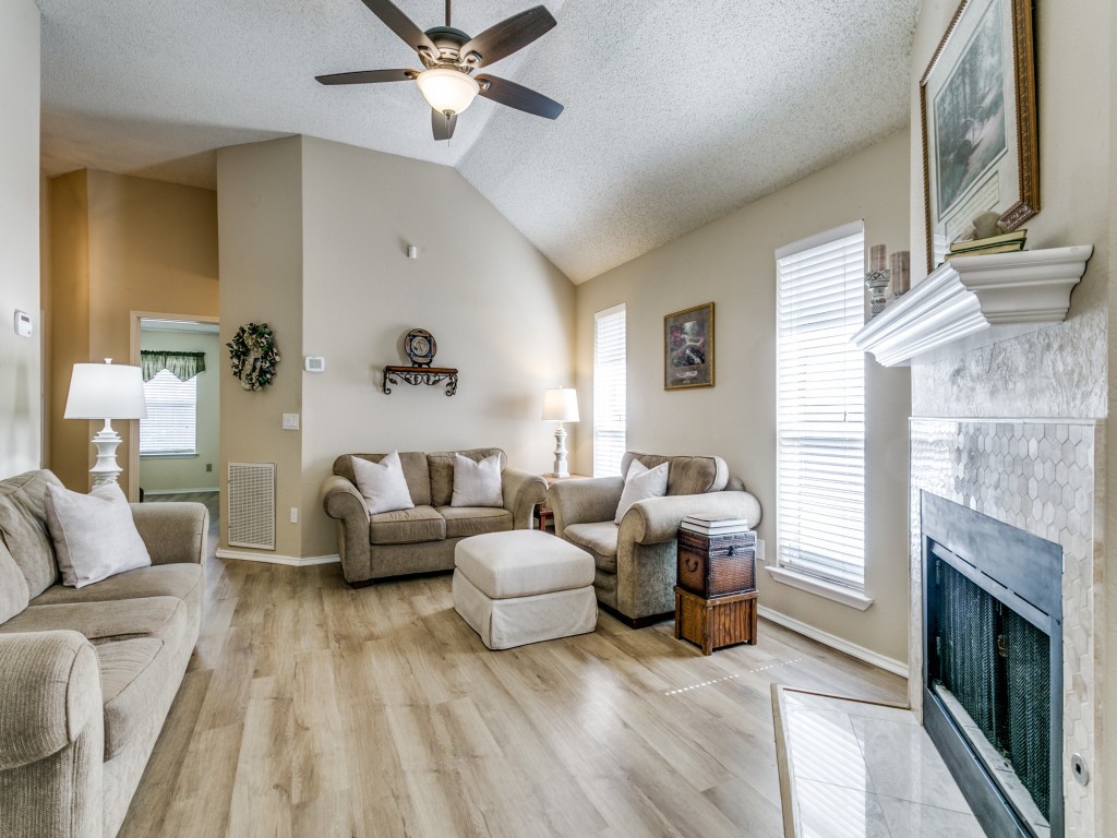 585 Lake Forest Drive