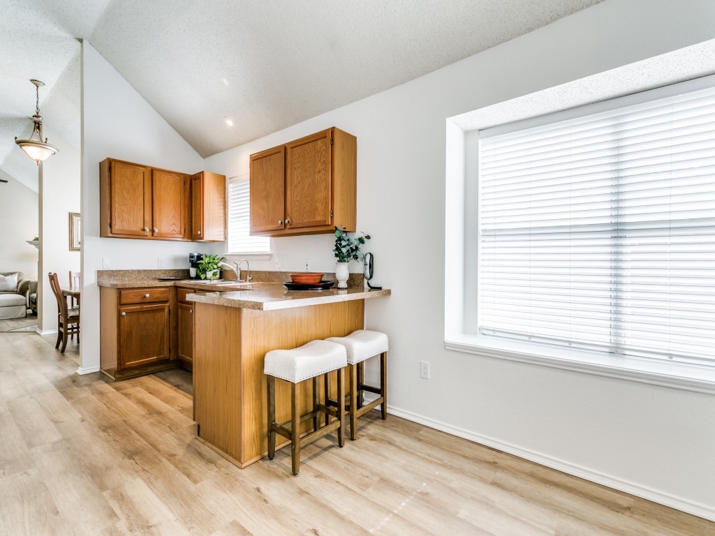 585 Lake Forest Drive