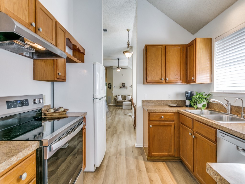 585 Lake Forest Drive