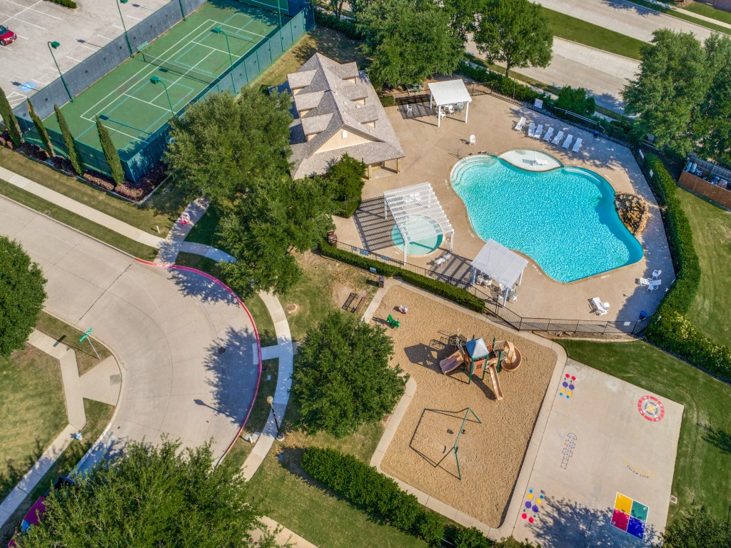 2617 Royal Troon Drive