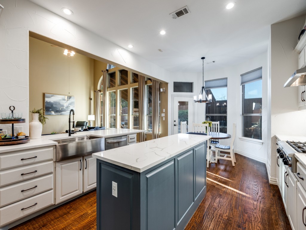 4769 Glen Heather Drive