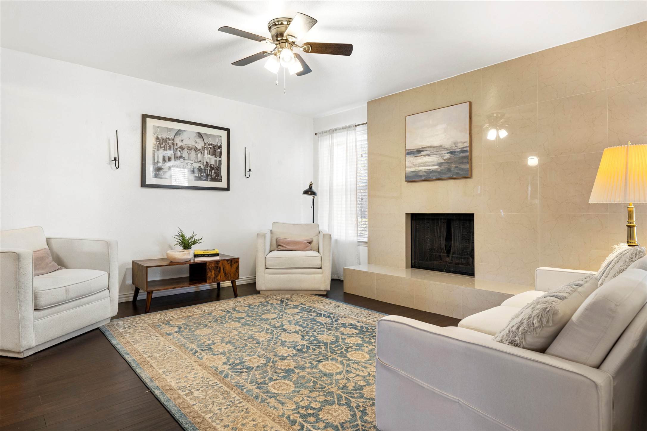 531 Towne House Lane