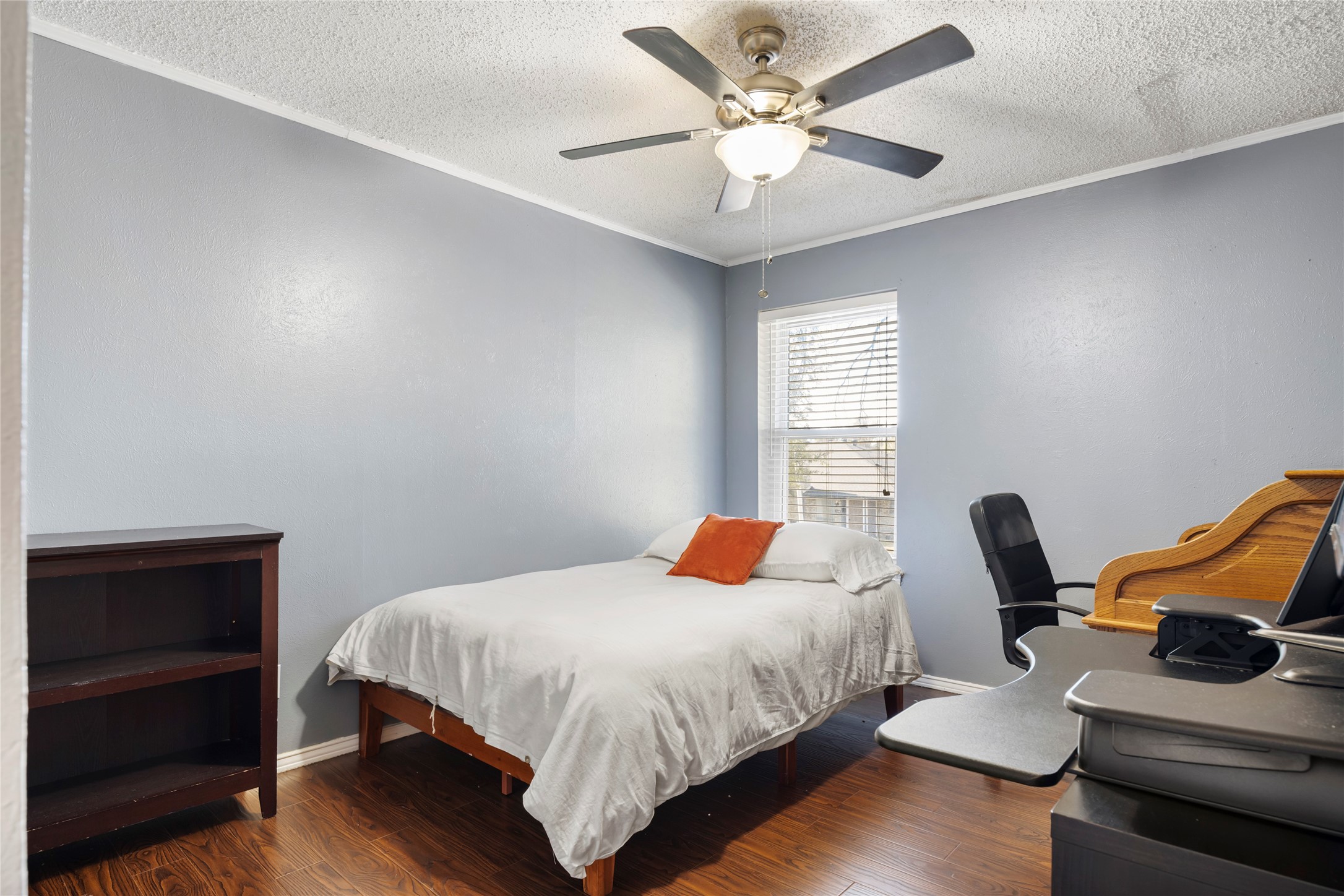 531 Towne House Lane