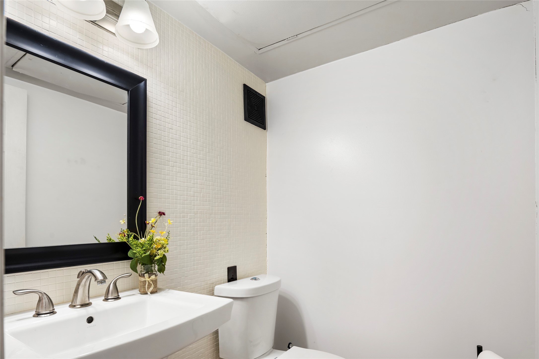 531 Towne House Lane