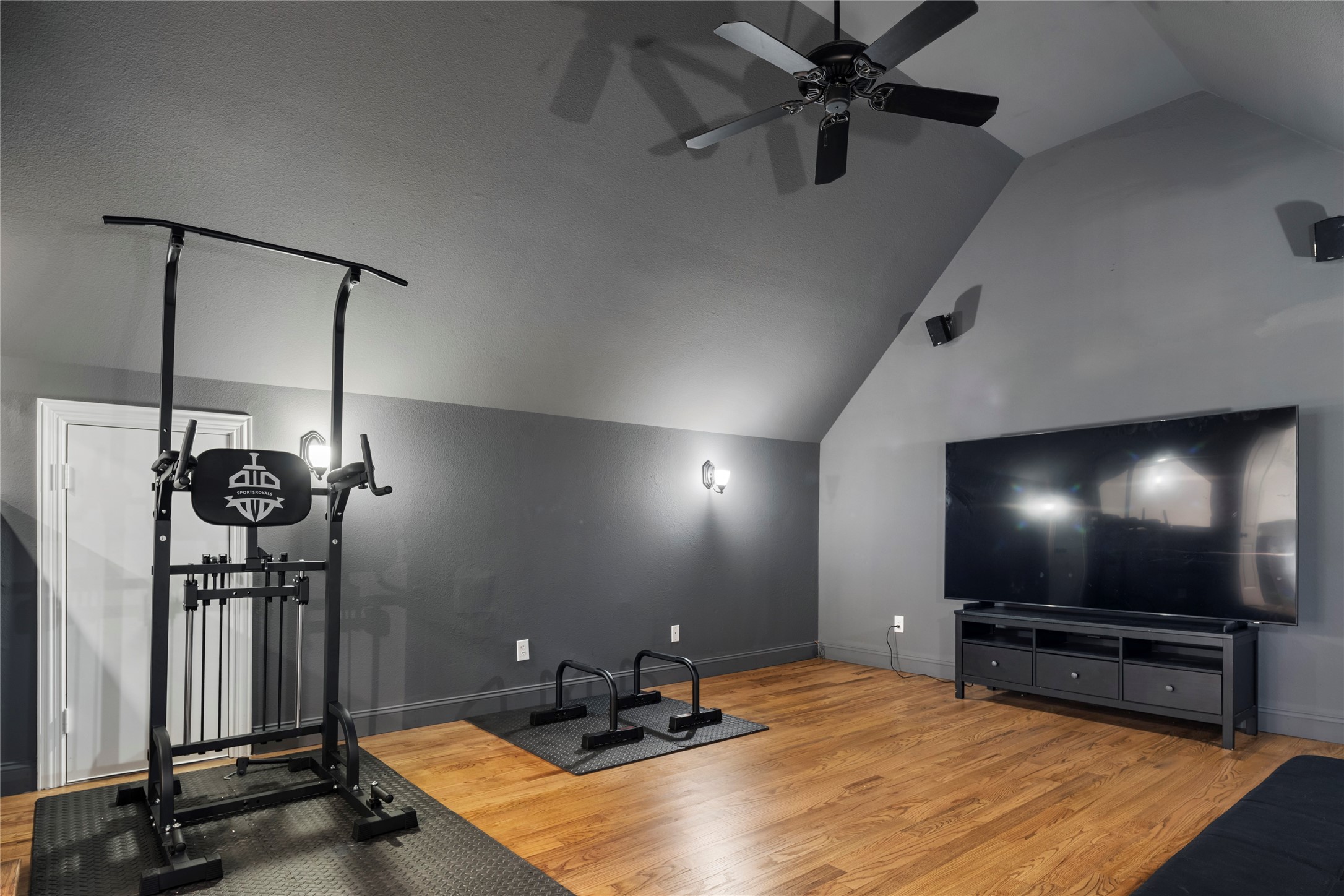 5581 Beacon Hill Drive