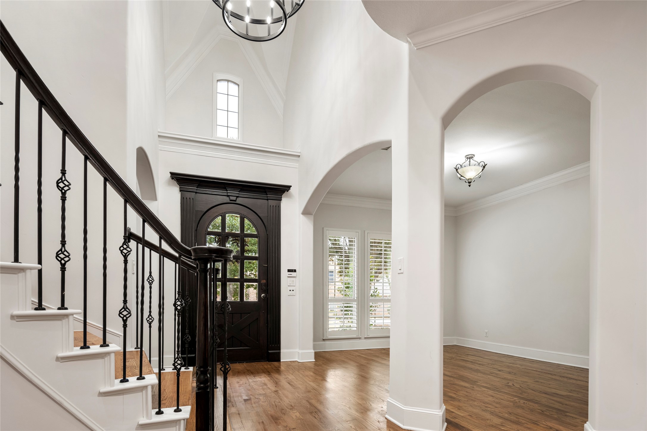 5581 Beacon Hill Drive