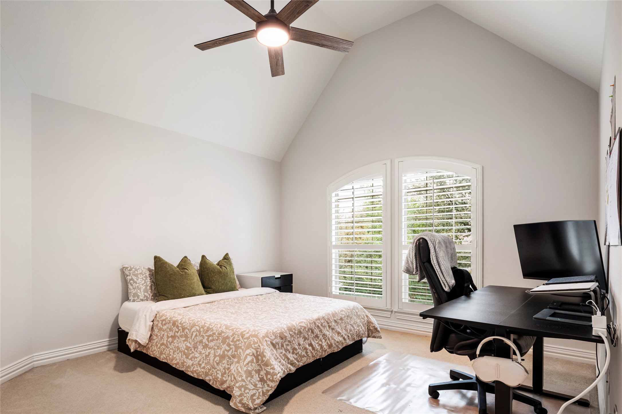 5581 Beacon Hill Drive