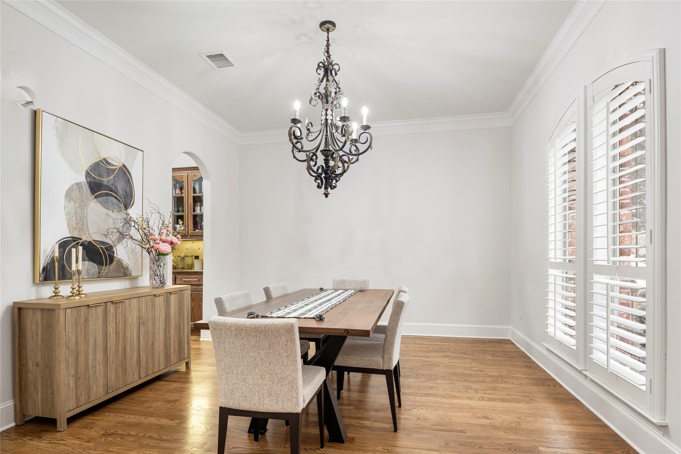 5581 Beacon Hill Drive