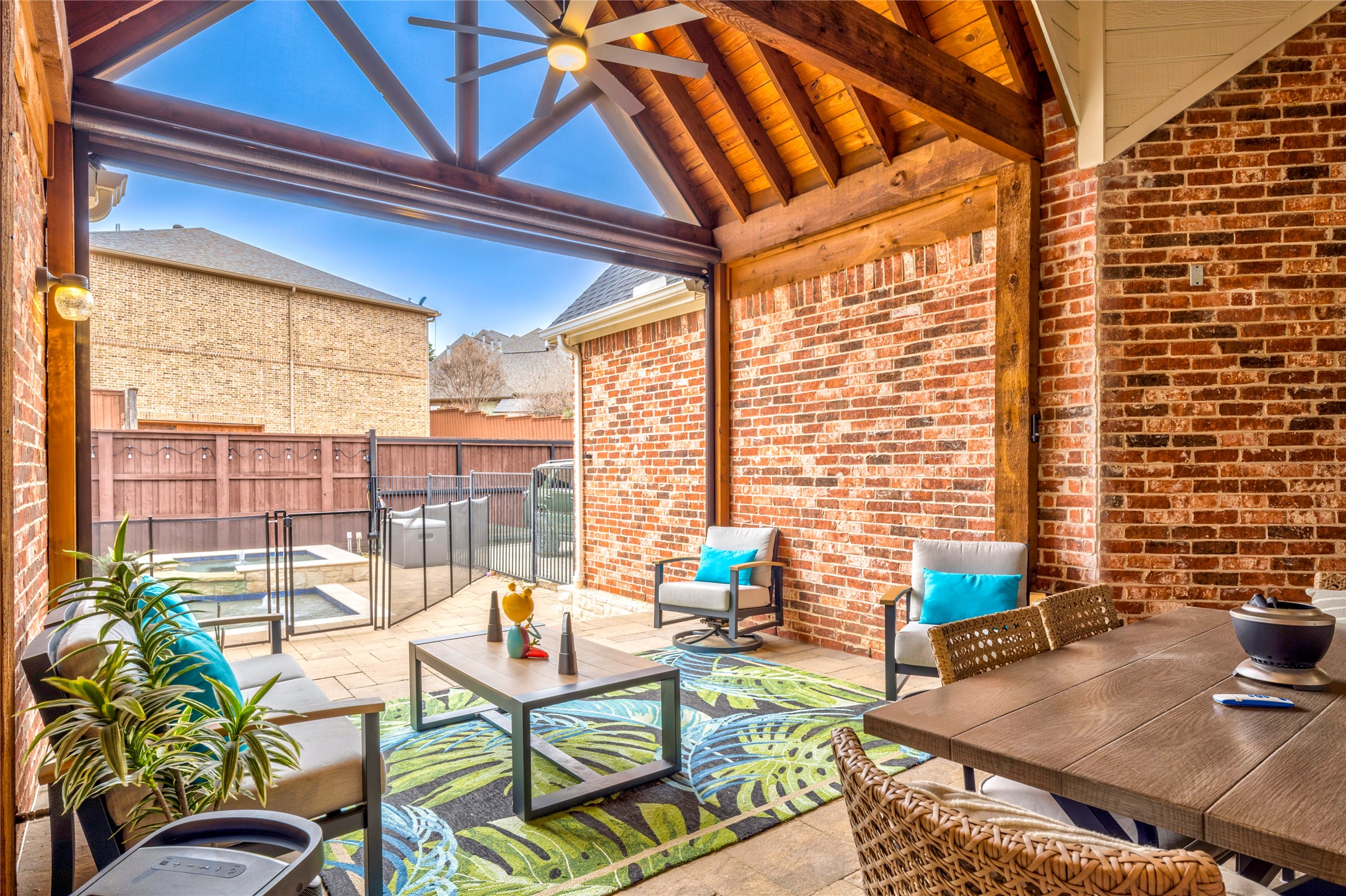 5581 Beacon Hill Drive