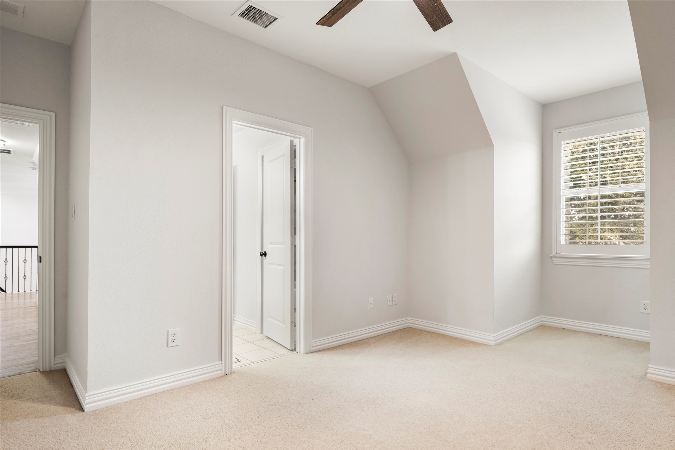 5581 Beacon Hill Drive