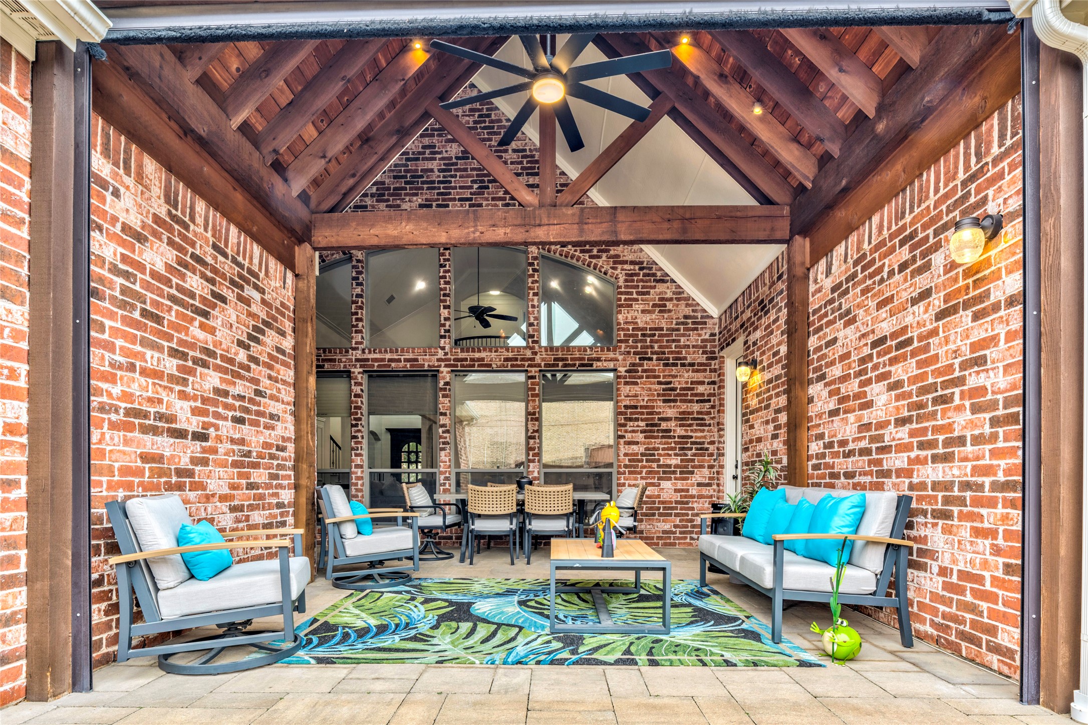 5581 Beacon Hill Drive