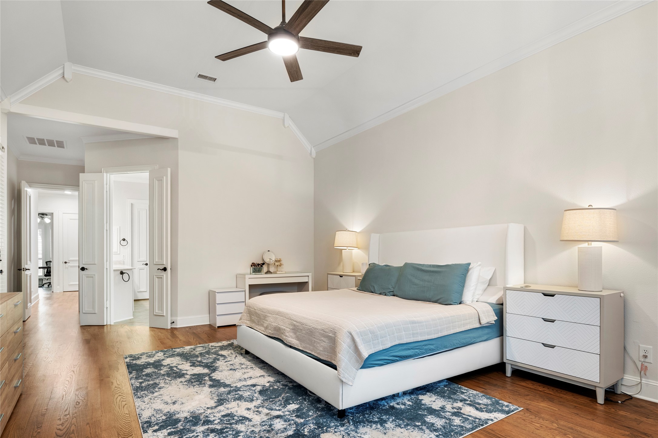 5581 Beacon Hill Drive