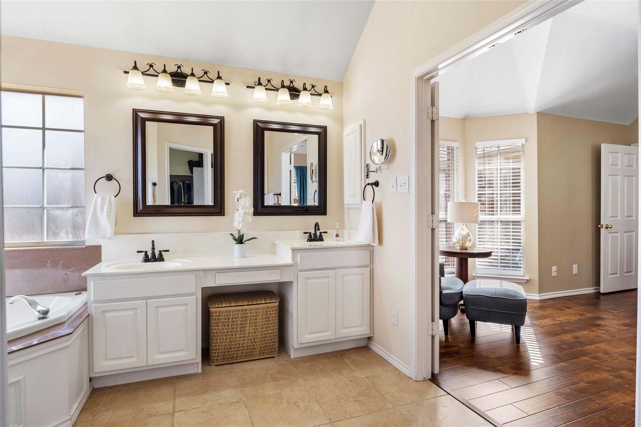 8412 Silverton Drive