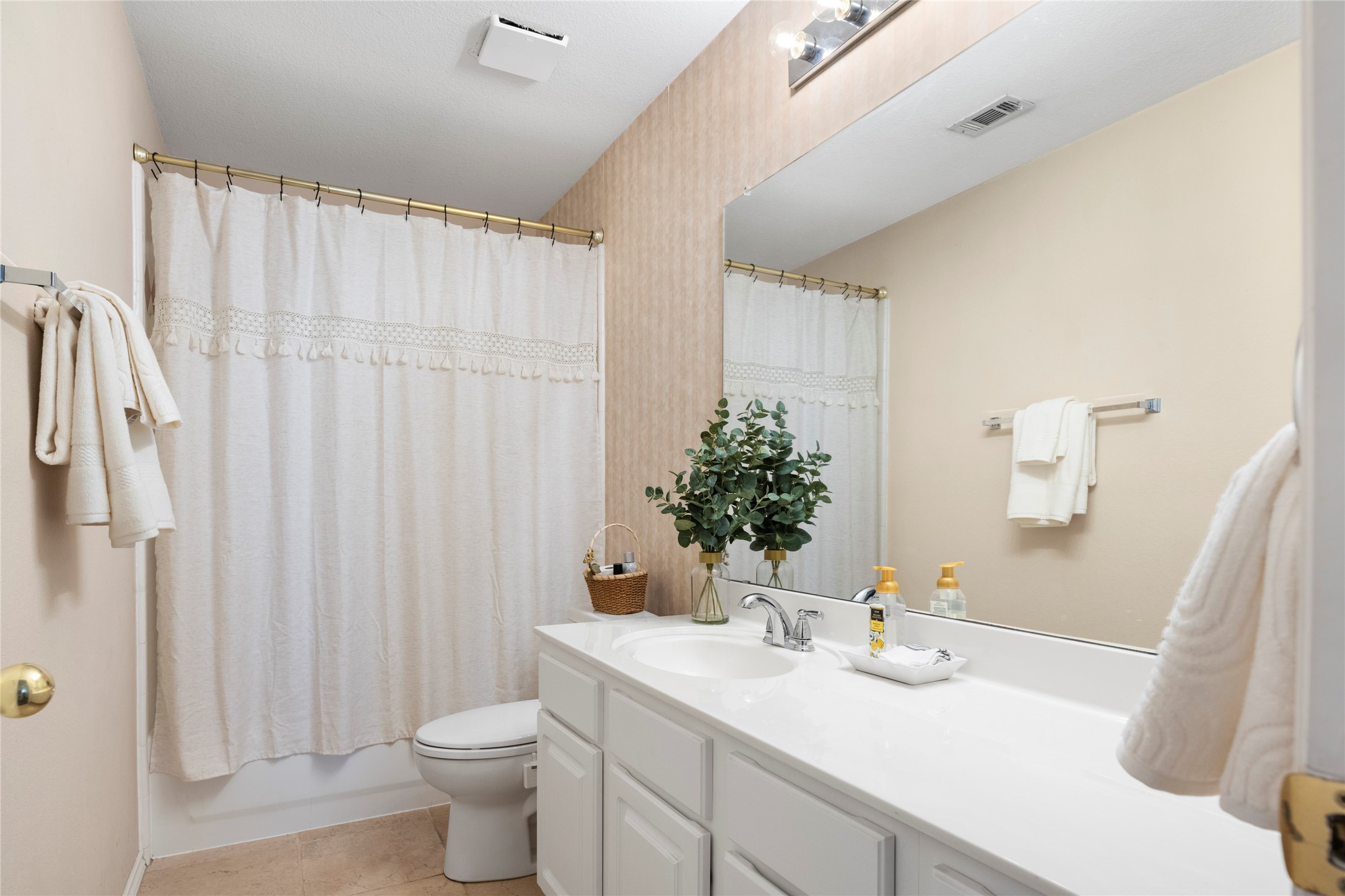 8412 Silverton Drive