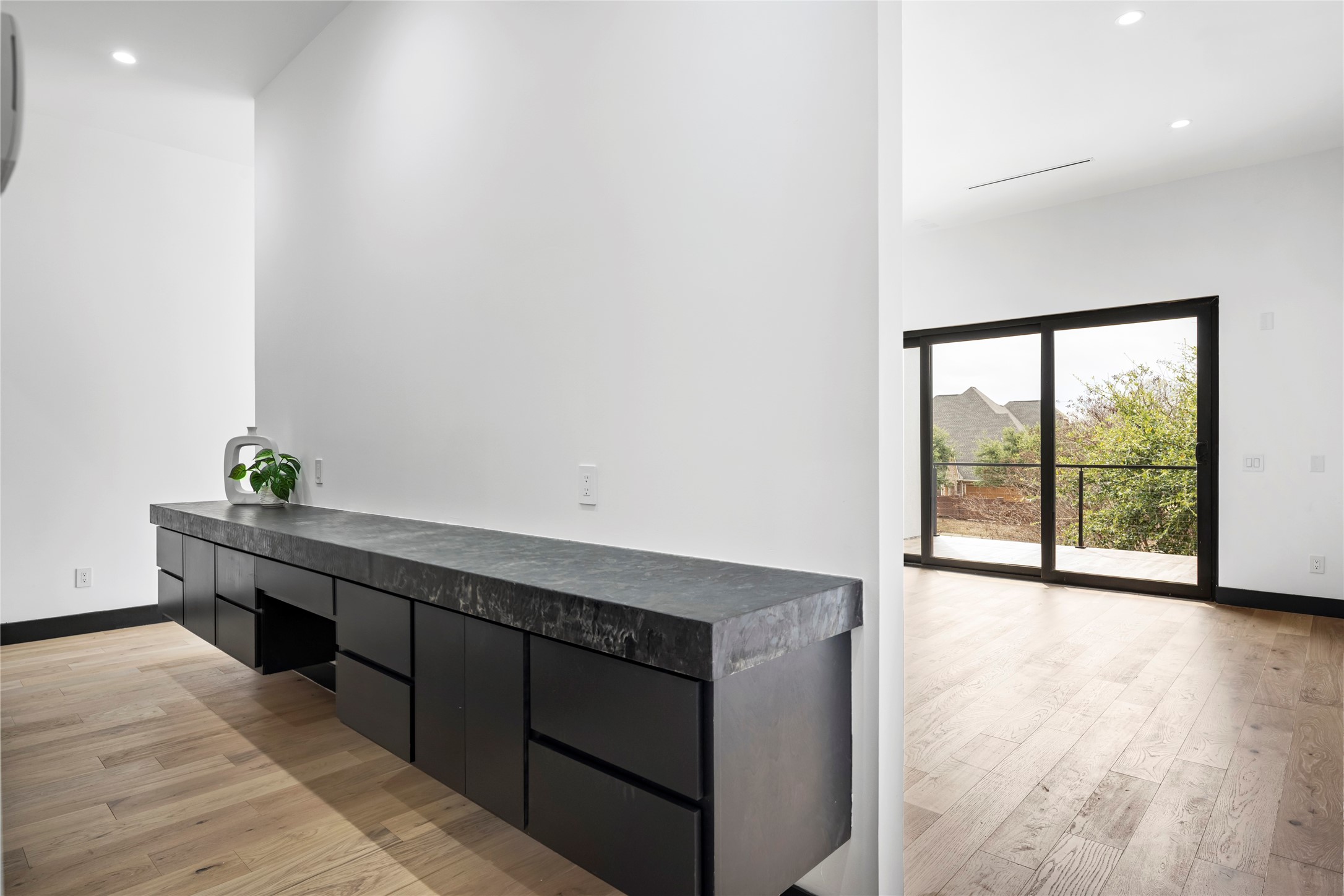 6341 Norwood Drive