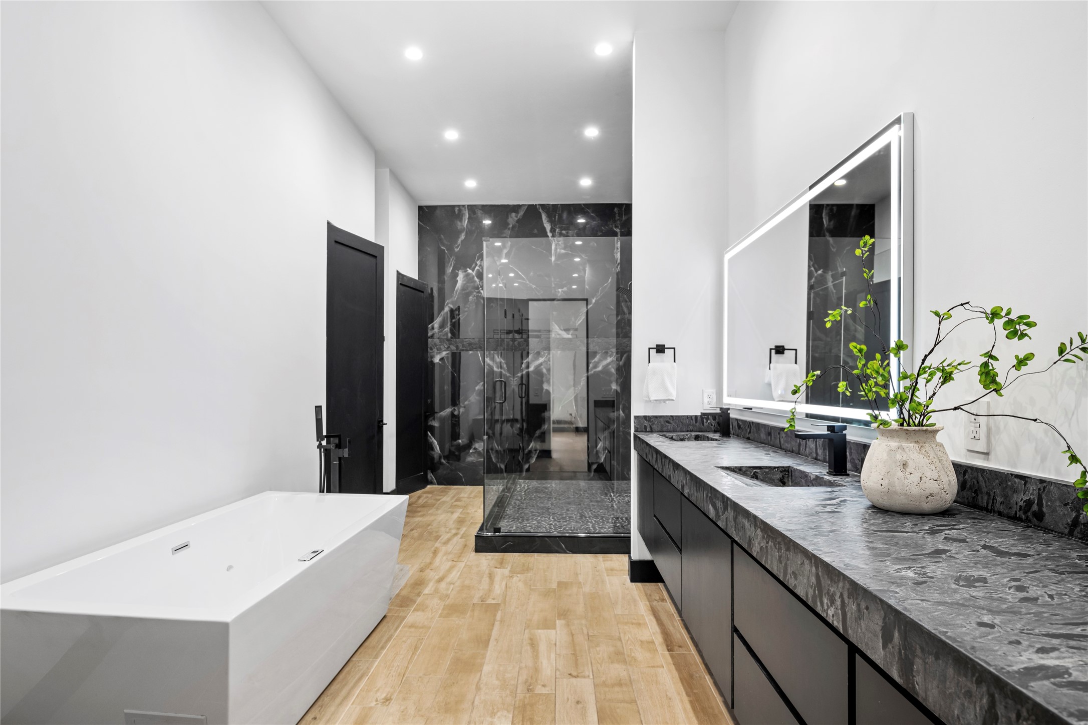 6341 Norwood Drive